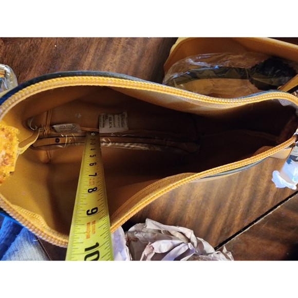 NWT Handbag Republic Purse Mustard Yellow Faux Leather Vegan Bucket Bag 2 In 1 - Picture 9 of 9